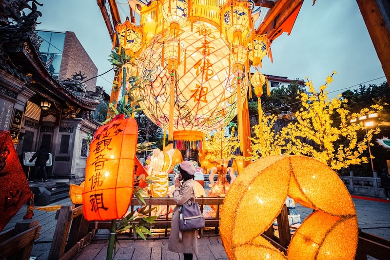 Moon Lanterns
